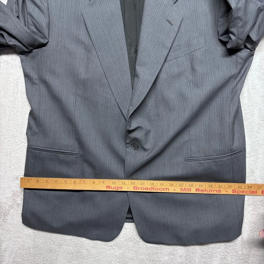 Yves Saint Laurent Blazer Mens XL Grey Pinstripe Wool Two Button EUC Portugal